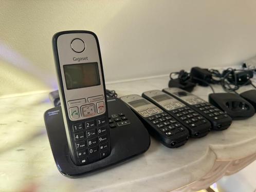 Gigaset A410 Basisstation met antwoordapparaat en 4 handheld, Telecommunicatie, Vaste telefoons | Handsets en Draadloos, Gebruikt