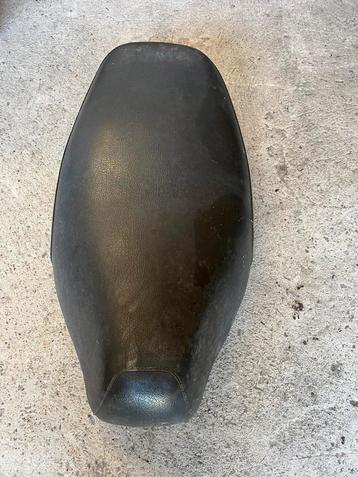 Piaggio typhoon skipper skr tph zadel buddy seat  beschikbaar voor biedingen