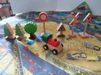 small foot opwind trein, Brio verkeersborden, bomen, Kinderen en Baby's, Speelgoed | Houten speelgoed, Ophalen of Verzenden, Zo goed als nieuw