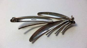 Zilveren broche Theodor Skat Rordam (7546-4272) beschikbaar voor biedingen