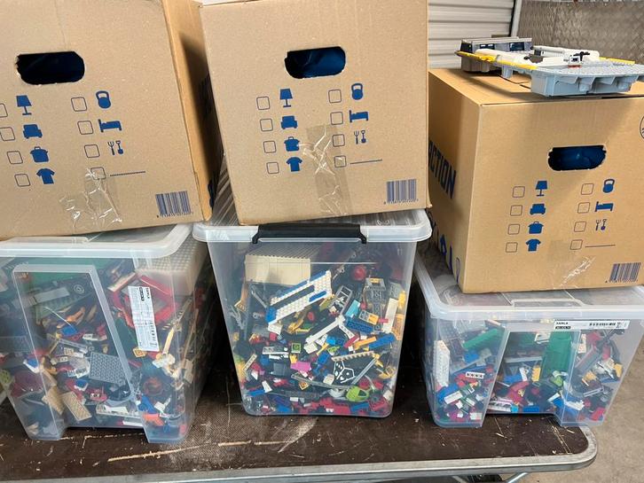 Lego heel veel lego (ca. 72 kilo), Kinderen en Baby's, Speelgoed | Duplo en Lego, Gebruikt, Ophalen of Verzenden