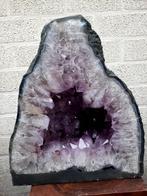 Amethist geode no 4, Ophalen, Mineraal