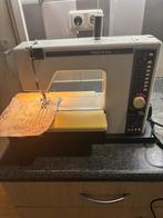 Naaimachines Toyota, Hobby en Vrije tijd, Naaimachines en Toebehoren, Overige merken, Ophalen of Verzenden, Industrieel, Naaimachine