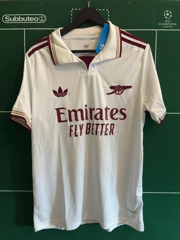 Arsenal 25/26 Third Kit beschikbaar voor biedingen