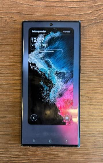 Samsung Galaxy S22 Ultra 256GB Zwart Perfect scherm Incl 3 h beschikbaar voor biedingen