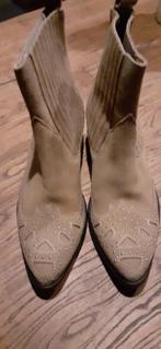 Prachtige dames cowboylaarzen, Kleding | Dames, Schoenen, Beige, Lage of Enkellaarzen, Nieuw, Ophalen of Verzenden