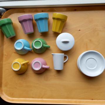 Kinderserviesje IKEA aardewerk beschikbaar voor biedingen