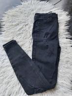 Zwarte skinny broek maat S, Kleding | Dames, Broeken en Pantalons, Lang, Ophalen of Verzenden, Zo goed als nieuw, Maat 36 (S)