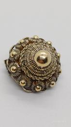 Zilveren broche Zeeuwse knop verguld, Minder dan 4 cm, Ophalen of Verzenden, Zo goed als nieuw, Goud