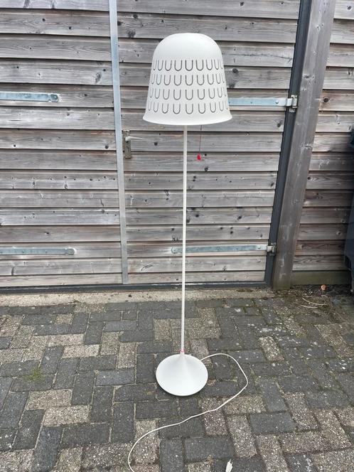 Ikea design vloerlamp PS2014, Huis en Inrichting, Lampen | Vloerlampen, Zo goed als nieuw, 150 tot 200 cm, Metaal, Ophalen of Verzenden