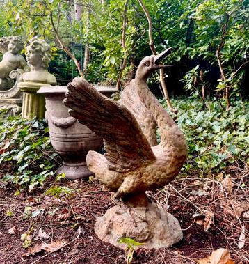 * BRONZEN Zwaan Haas Uil Meisje brons tuinbeeld dame paard beschikbaar voor biedingen