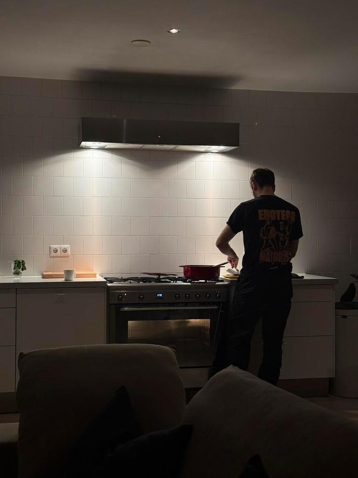 Ikea Afzuigkap Plat RVS - Mooie Verlichting, Witgoed en Apparatuur, Afzuigkappen, Gebruikt, Vrijstaand, Vlakschermkap, 200 tot 400 m³ per uur