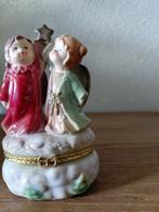 Snuisterijpotje porselein met 2 kerstengeltjes, Antiek en Kunst, Curiosa en Brocante, Ophalen of Verzenden