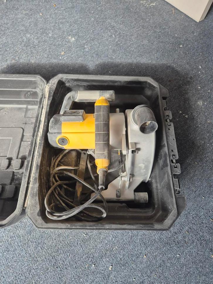 Sleuvenfrees - Powerplus POWX0650, Doe-het-zelf en Verbouw, Overige Doe-het-zelf en Verbouw, Ophalen of Verzenden