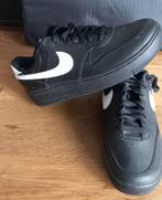 Sneakers Nike zwart mt 41 NIEUW, Zwart, Nike, Nieuw, Ophalen of Verzenden