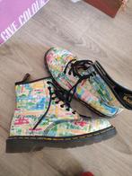 Dr. Martens Vintage Watercolor Brushstrokes, Kleding | Dames, Schoenen, Dr. Martens, Ophalen of Verzenden, Gedragen