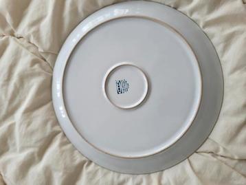 ikea  borden  beschikbaar voor biedingen