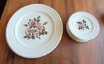 Wedgwood Briar Rose taartschaal en 11 schotels, Ophalen