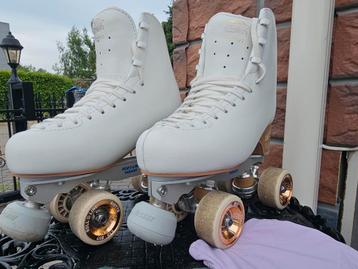 Edea motivo rolschaatsen  beschikbaar voor biedingen