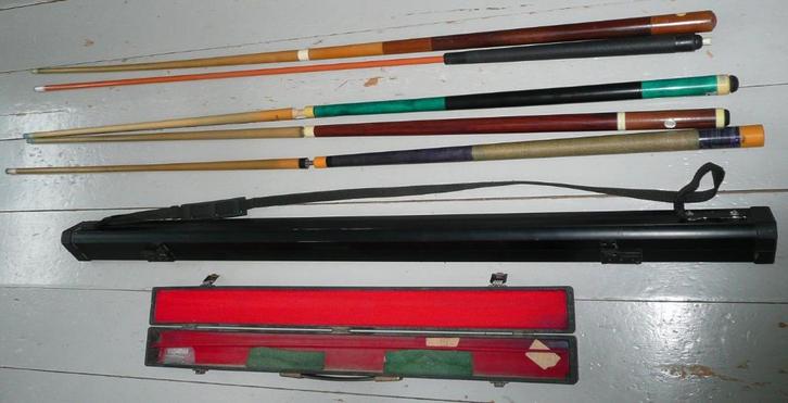 5 x biljart snooker pool keu + 2 koffers zie foto’s., Sport en Fitness, Biljarten en Poolen, Gebruikt, Keu of Ballen, Ophalen of Verzenden