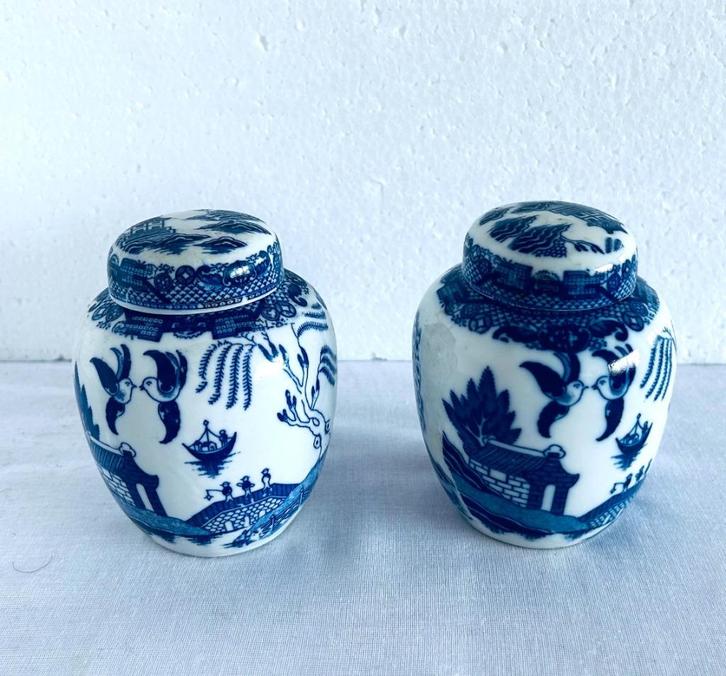 2x Gemberpot NU € 25 Blue Willow Blauw Wit Japanse Wilg, Antiek en Kunst, Antiek | Porselein, Ophalen
