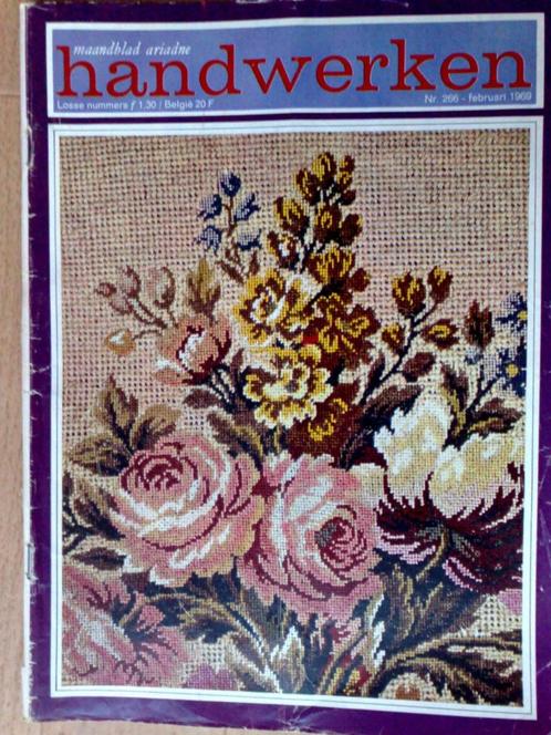 8 x Ariadne vintage van jaargang 1969, Hobby en Vrije tijd, Breien en Haken, Gebruikt, Breien of Haken, Patroon of Boek, Verzenden
