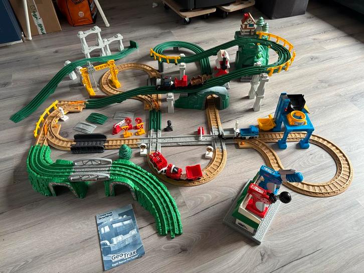 Fischer Price GeoTrax Trein Set, Kinderen en Baby's, Speelgoed | Racebanen, Gebruikt, Onderdelen, Elektrisch, Overige merken, Zelf te bouwen