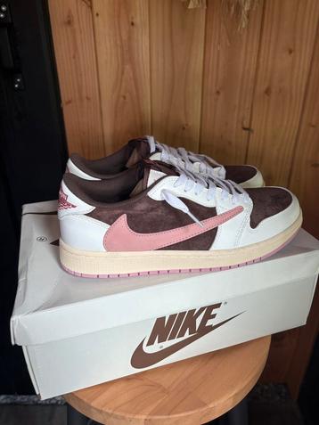 Nike Air Jordan 1 Low beschikbaar voor biedingen