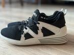 Kendall + Kylie Sneakers - Maat 37, Ophalen of Verzenden, Zo goed als nieuw, Sneakers of Gympen