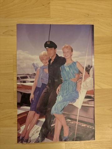 Teab Elvis Presley poster en een orgineel singeltje beschikbaar voor biedingen