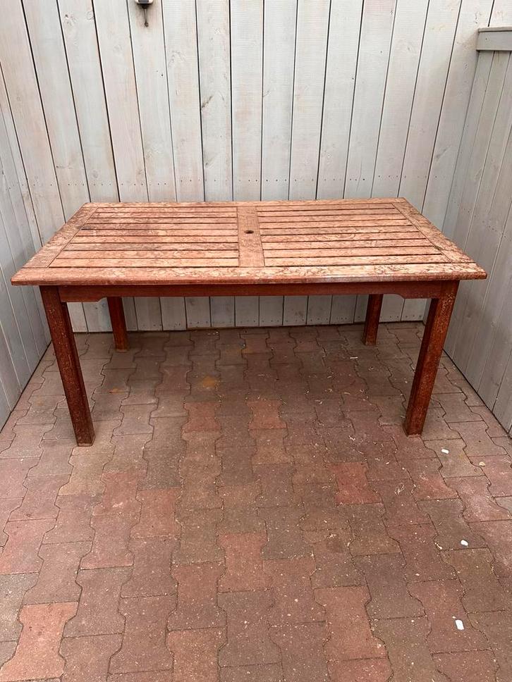 Houten tafel – donker hardhout, Tuin en Terras, Tuintafels, Gebruikt, Rechthoekig, Hout, Ophalen