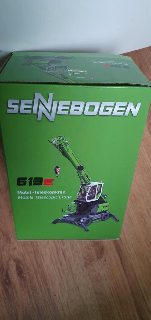 Sennebogen 613E mobiele telescoopkraan ROS nieuw, Hobby en Vrije tijd, Modelauto's | 1:50, Nieuw, Hijskraan, Tractor of Landbouw