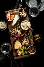 Luxe charcuterie serveerplank #4 (figured walnut). Design!, MrJD-WoodWorks, Info@mrjd-woodworks.com, Nieuw, Ophalen of Verzenden