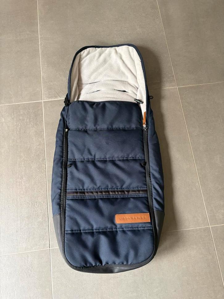 Universele voetenzak van Mutsy., Kinderen en Baby's, Kinderwagens en Combinaties, Zo goed als nieuw, Kinderwagen, Mutsy, Ophalen of Verzenden