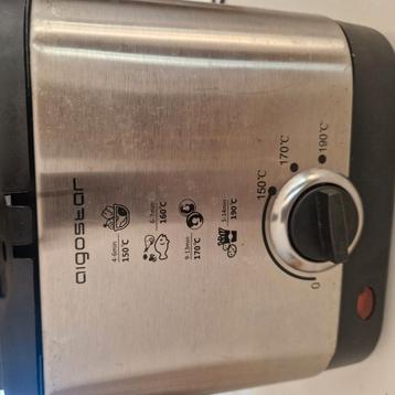 Aigostar oil fryer beschikbaar voor biedingen