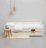 Stevige uitschuifbedbank 90/180x200 – Wehkamp Home, Huis en Inrichting, Ophalen of Verzenden, Zo goed als nieuw