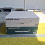 NG Models A350F 1:400 Cathay Pacific en CMA CGM, Ophalen of Verzenden, Nieuw, Schaalmodel