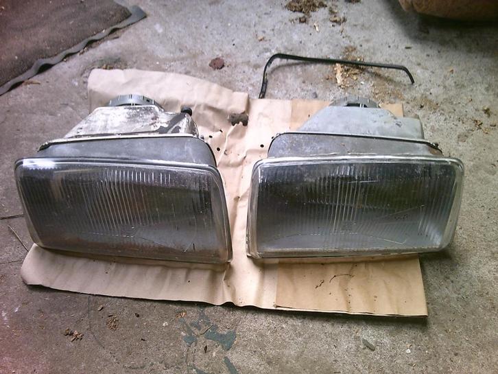 Te Koop Koplamp set Opel Manta-B L+R H4 Koplampen + Kapjes 1, Auto-onderdelen, Klein materiaal, Oldtimer onderdelen, Opel, Overige automerken