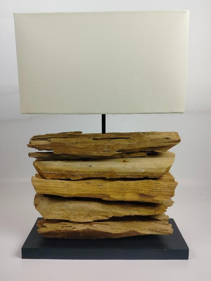 Lamp van drijfhout - Model 5, Huis en Inrichting, Lampen | Tafellampen, Nieuw, Minder dan 50 cm, Hout, Ophalen of Verzenden