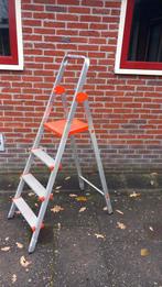 Keukentrap / keukentrapje, Trap, Ophalen of Verzenden, Zo goed als nieuw, Opvouwbaar of Inschuifbaar