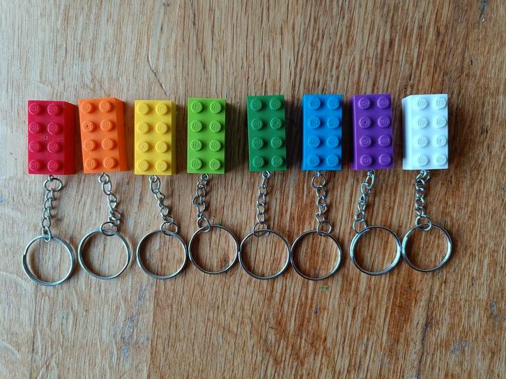 LEGO Sleutelhangers - Verschillende Kleuren, Verzamelen, Sleutelhangers, Nieuw, Merk, Ophalen of Verzenden