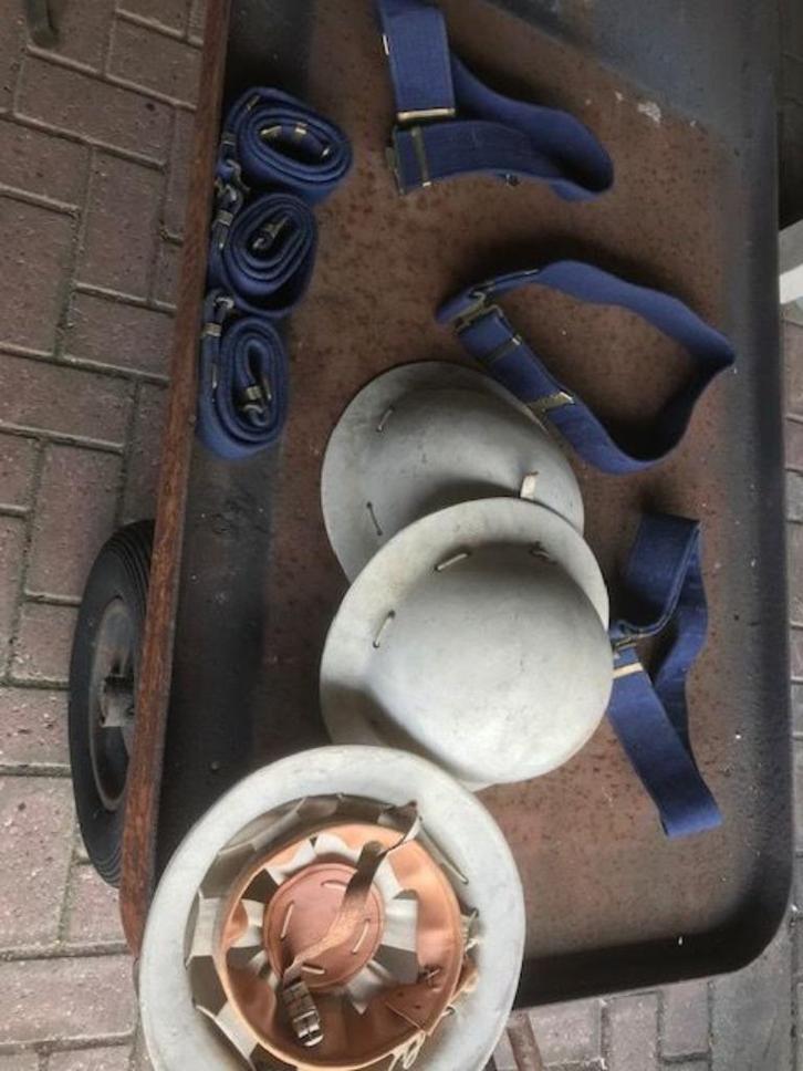 Auto-Heco helm civiele helm Nederlands riem riemen militaire, Fietsen en Brommers, Fietsaccessoires | Fietshelmen, Gebruikt, Heer of Dame