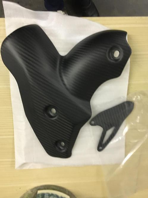 Opruiming nieuwe carbon onderdelen Ducati Streetfighter, Motoren, Tuning en Styling, Ophalen of Verzenden