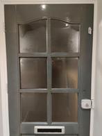 Grijze voordeur met brievenbus en slot, Doe-het-zelf en Verbouw, Deuren en Horren, Ophalen, Gebruikt, 80 tot 100 cm, Buitendeur