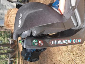 Autostoel met isofix  beschikbaar voor biedingen