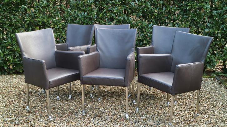 Bert Plantagie leren stoelen met wieltjes., Huis en Inrichting, Stoelen, Zo goed als nieuw, Vijf, Zes of meer stoelen, Leer, Bruin