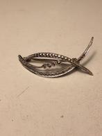 antieke zilveren broches met markasietjes, Verzenden, Zilver, Broche, Met edelsteen