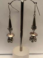 Bijzondere zilveren oorbellen, Hangers, Verzenden, Zo goed als nieuw, Zilver
