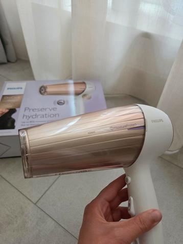Philips haarföhn beschikbaar voor biedingen