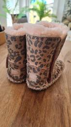 Uggs maat 16, Kinderen en Baby's, Ophalen of Verzenden, Zo goed als nieuw, Meisje, Laarzen